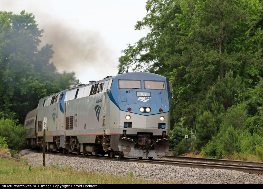 AMTK 163 leads train P092-02 northbound